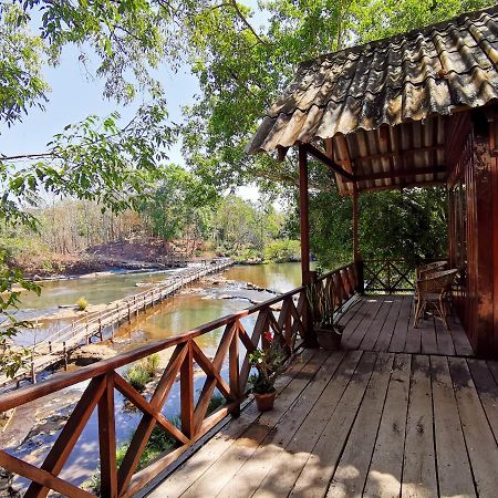Tadlo Lodge Beng Екстер'єр фото