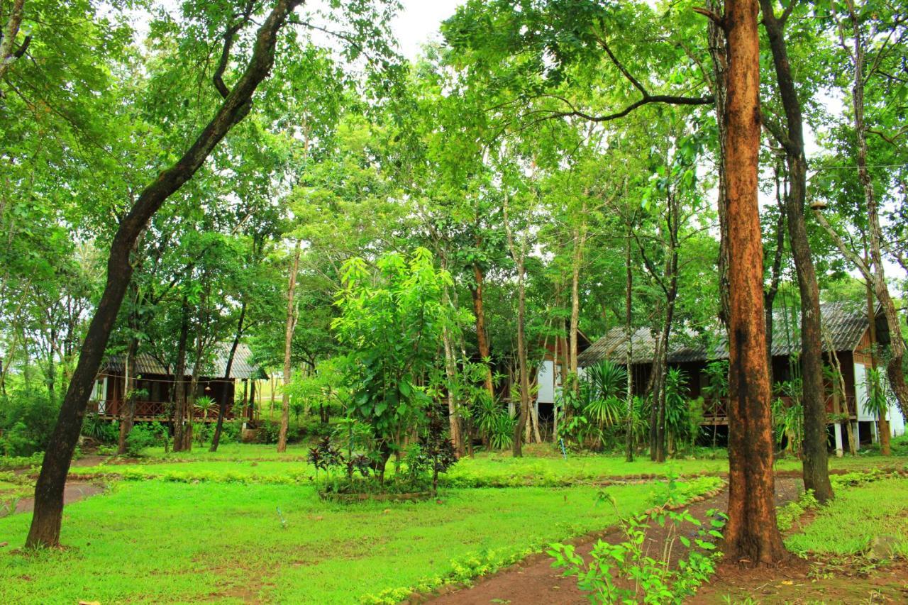 Tadlo Lodge Beng Екстер'єр фото